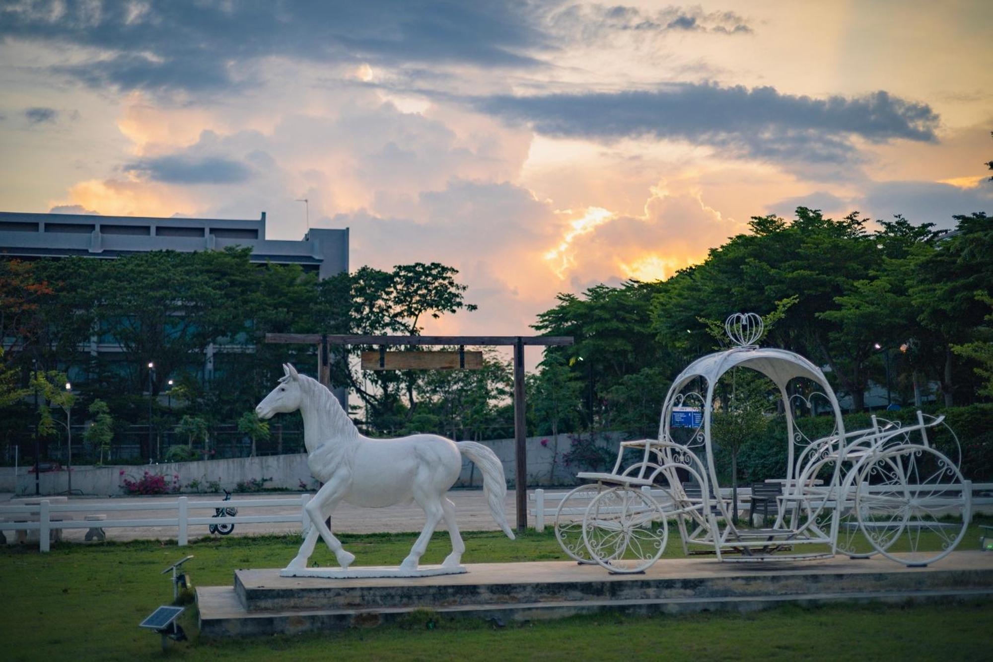The Cavalli Casa Resort Phra Nakhon Si Ayutthaya Zewnętrze zdjęcie
