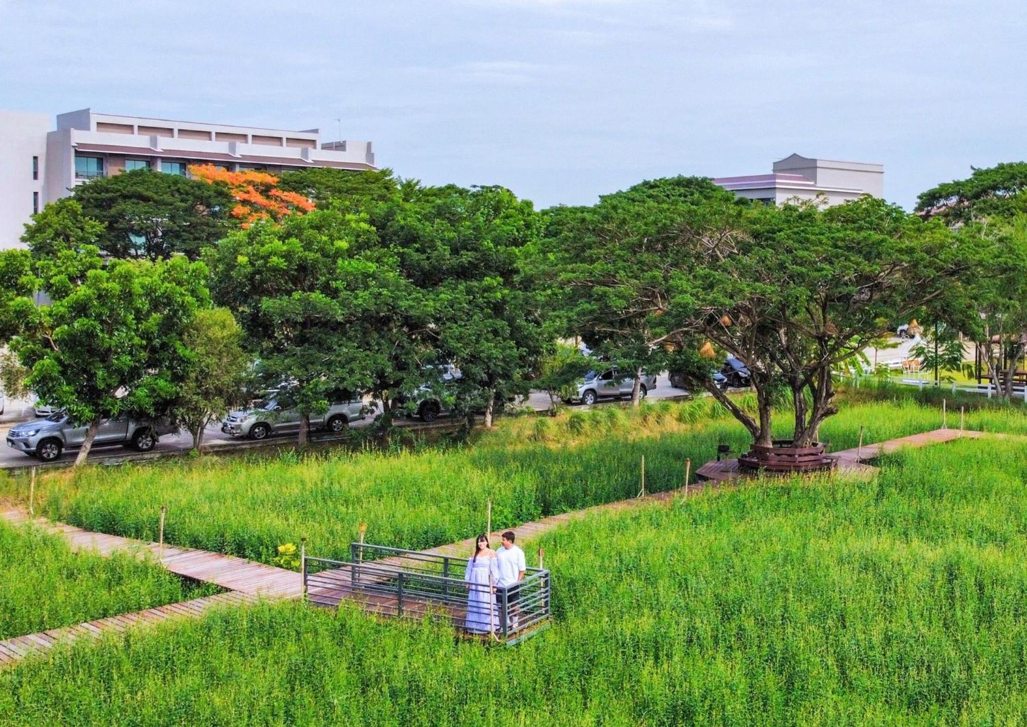 The Cavalli Casa Resort Phra Nakhon Si Ayutthaya Zewnętrze zdjęcie